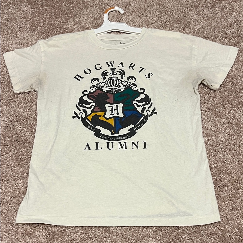 Hogwarts Alumni Harry Potter Cream Tee